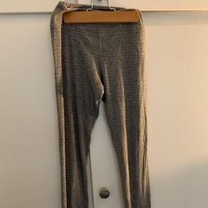 Brandy Melville grey leggings